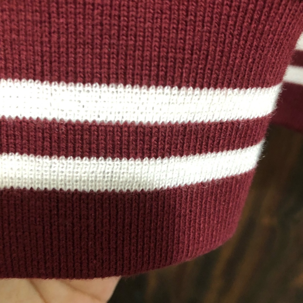 Red velvet jacket - Picture 4 of 6